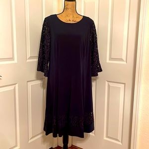 Jessica Howard size 18W navy blue evening dress